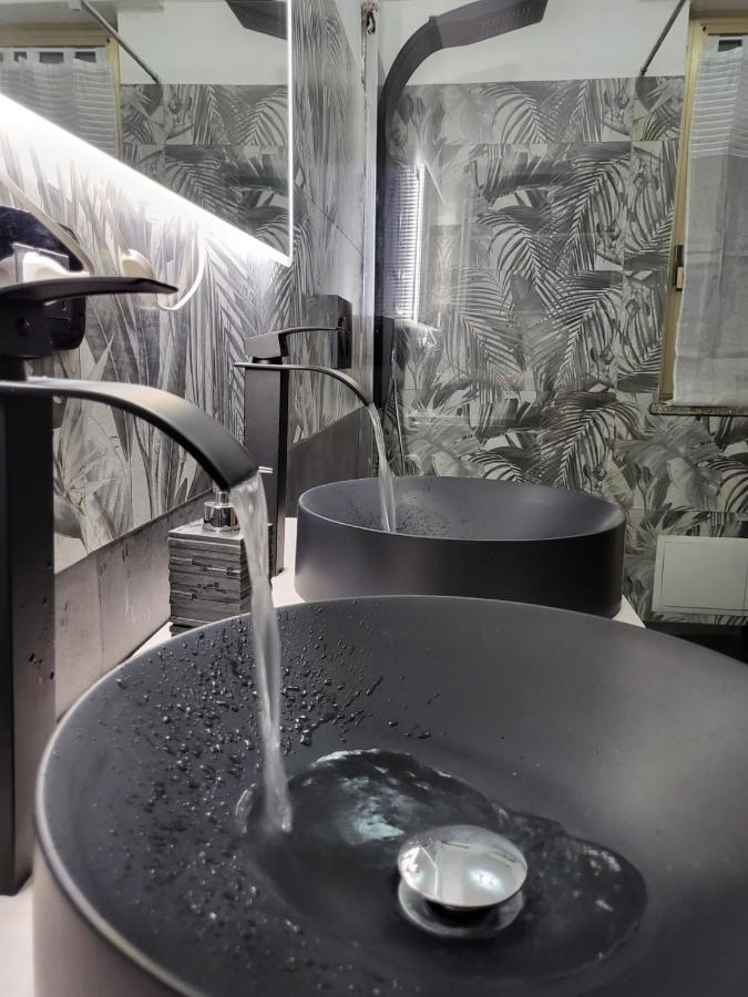 Come Per Incanto Rooms Боса Экстерьер фото